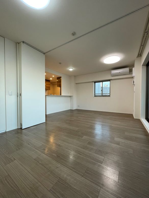 ガーラ・レジデンス川口並木パークサイド4階 リビング