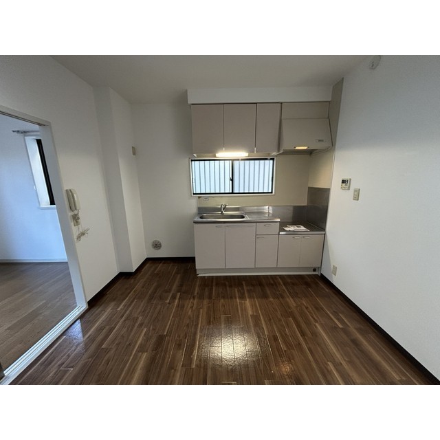 エルジュネスA 内観