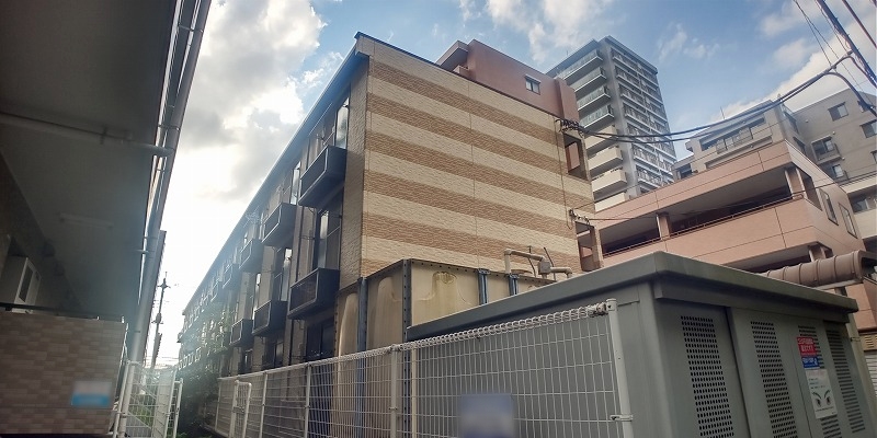 レオパレスカトルセゾン戸田公園の外観画像