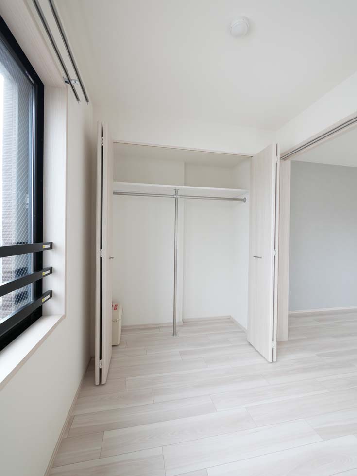 コンポジット渋谷本町5階 内観