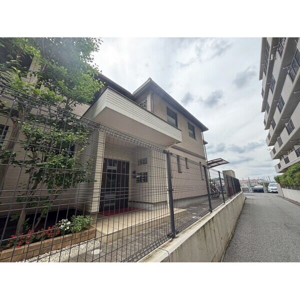 Sepia　Court　F203号室 外観