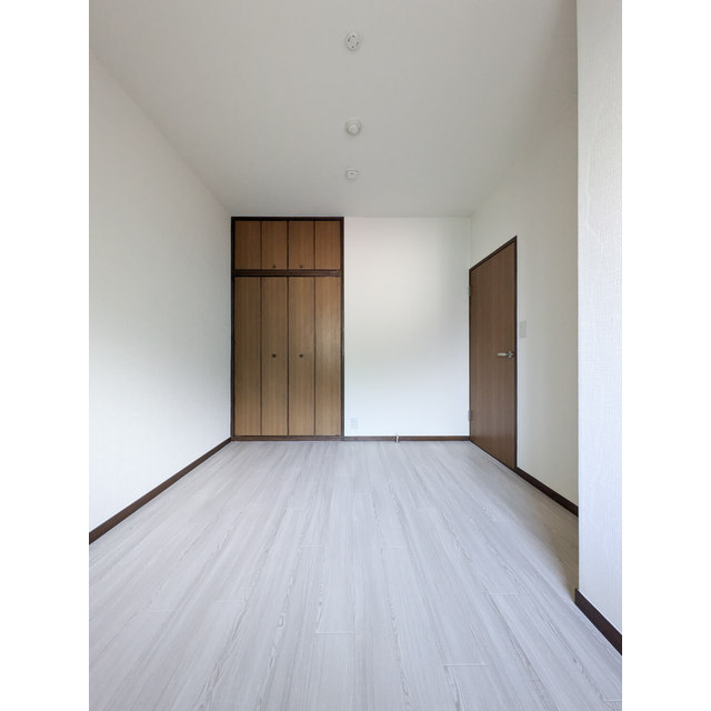 モンメール大磯308号室 内観