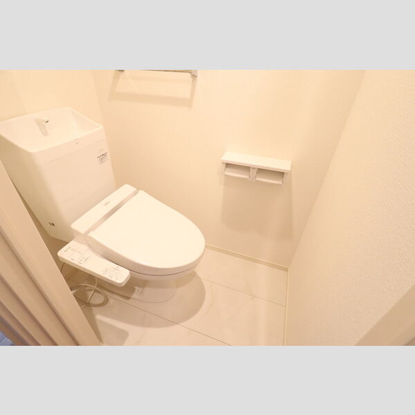 D-room塚越 トイレ