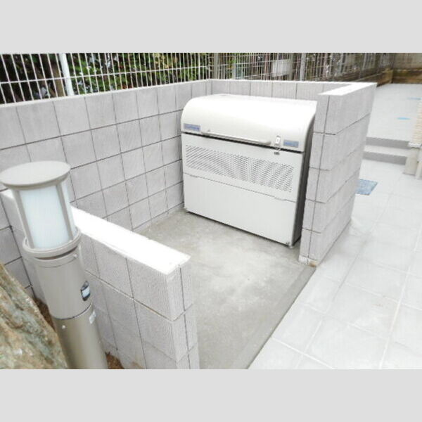 メルベーユ ハイム 入居者様専用ゴミストッカー
