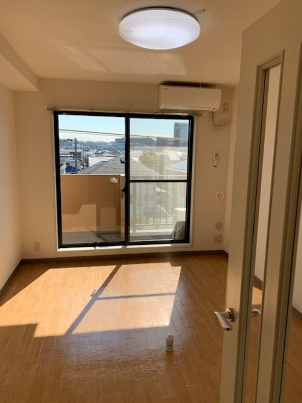 ライオンズマンション金沢八景第8 リビング