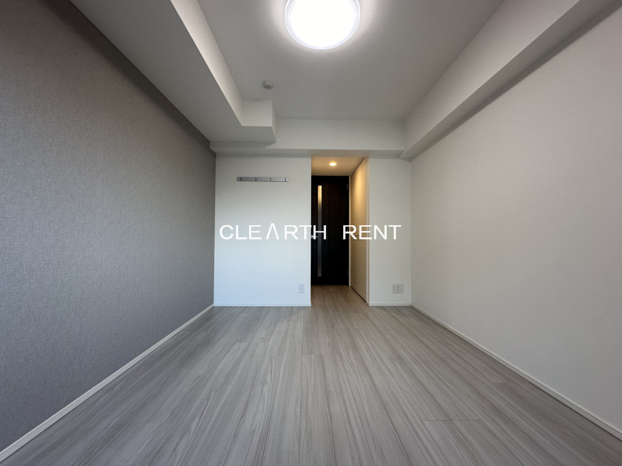プラシア蒲田 ＴＨＥ ＧＲＡＮＤ ＲＥＳＩＤＥＮＣＥ3階 おしゃれなアクセントクロス