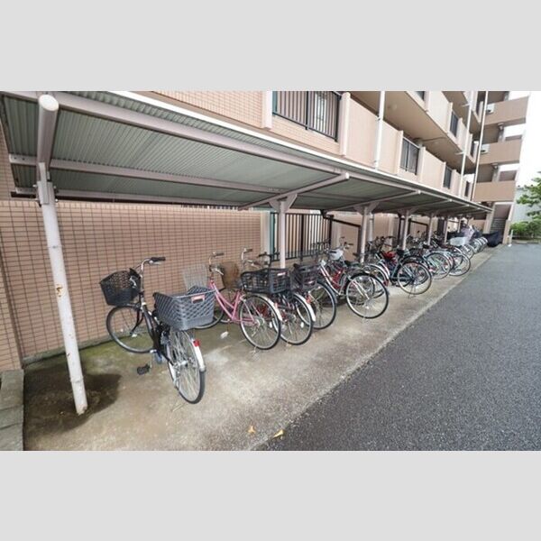 ユナイテッドマンション 駐輪場