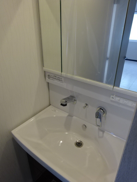 アレンタール西新宿2階 同建物別部屋の参考画像