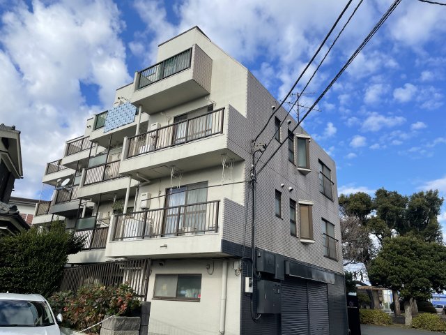 ランドフォレストつきみ野202号室 外観