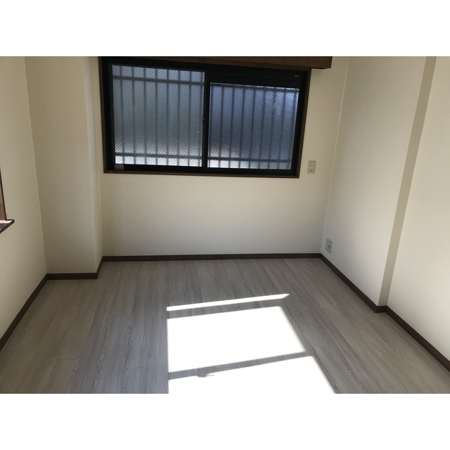 モンメール大磯101号室 内観