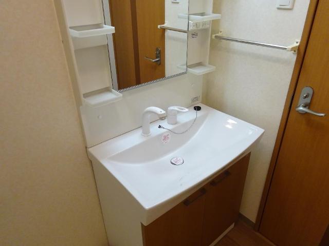 ローズガーデンＮＫＫ 洗髪洗面化粧台