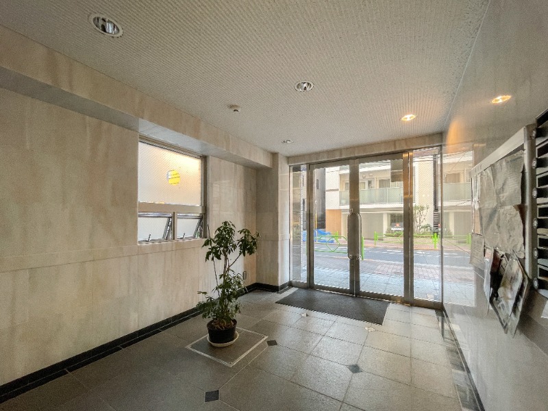 リバーシア佃 エントランス