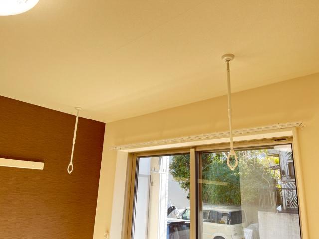 リバーストーン103号室 室内物干し