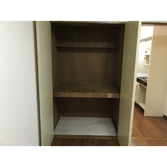 リュミエ本厚木116号室 内観