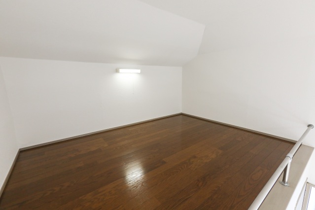 パレス片倉町 ロフト