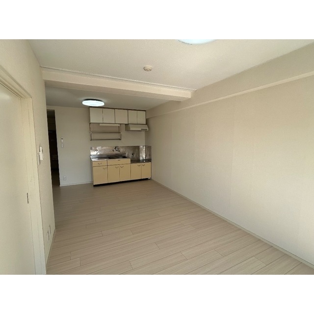 リブレス東浦和　旧東浦和ハイツ507号室 内観