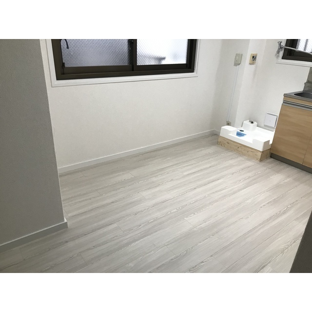 第一ハイム山下107号室 内観