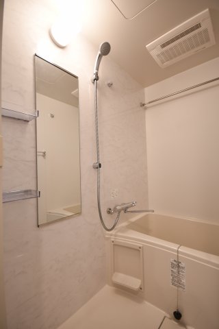 ハーモニーレジデンス神楽坂ヒルズファースト201号室 同建物別部屋の参考画像