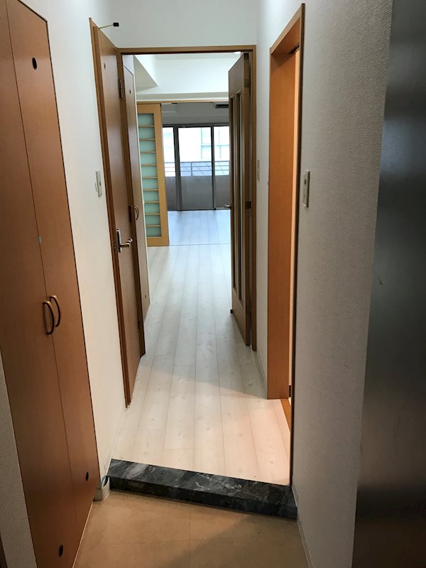 オークヒルズ壱番館 玄関
