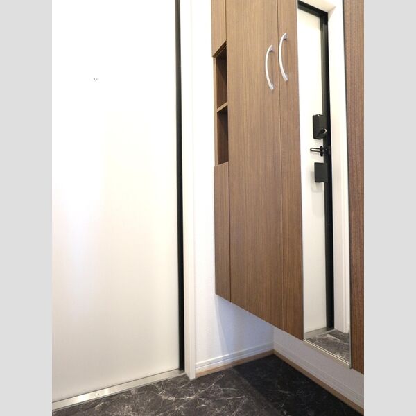 CanalonⅡ(カナロン)302号室 玄関