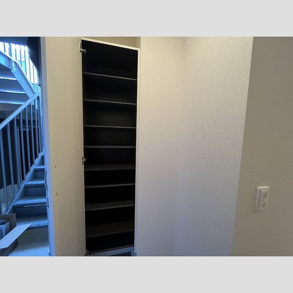 アトレ　D シューズボックス