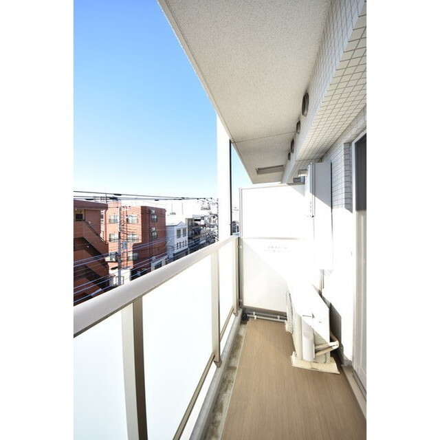 Court Blanche0402号室 内観