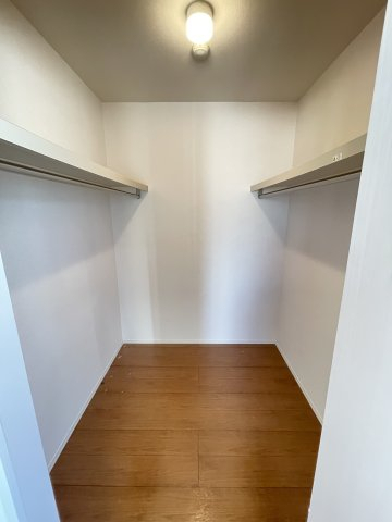 ラマージュ大倉山0301号室 収納