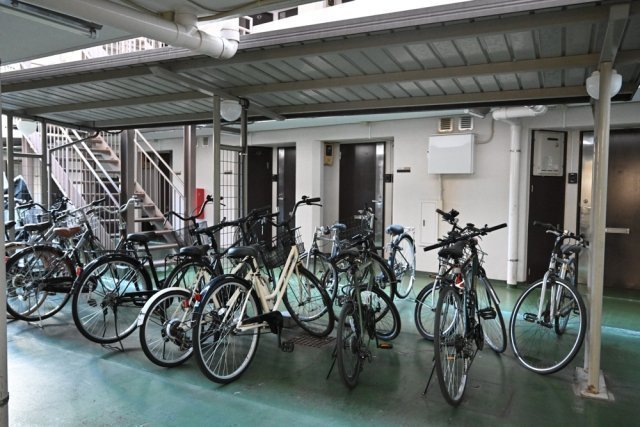 ラ・レジダンス・ド・ラフィネ1階 駐輪場