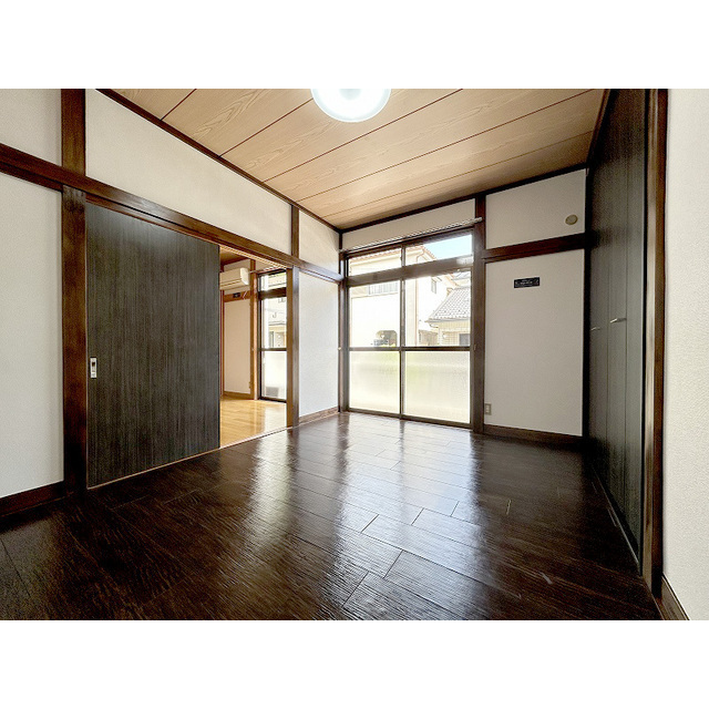 TKハイツ102号室 1階ですが日当たり良好