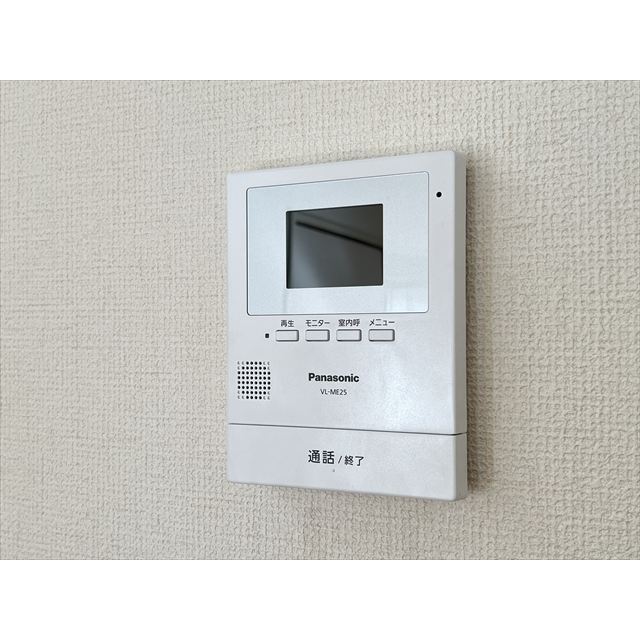 小手指ハイツＬ棟404号室 モニター付インターホン