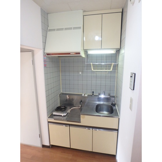 ハセベ椿森コーポ401号室 キッチン