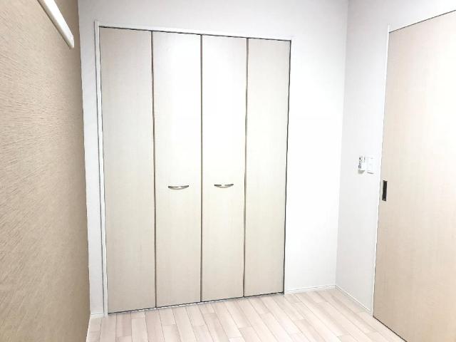 ヴェール・コリーヌ 洋室