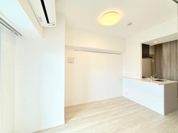 アジールコート町屋6階 リビング