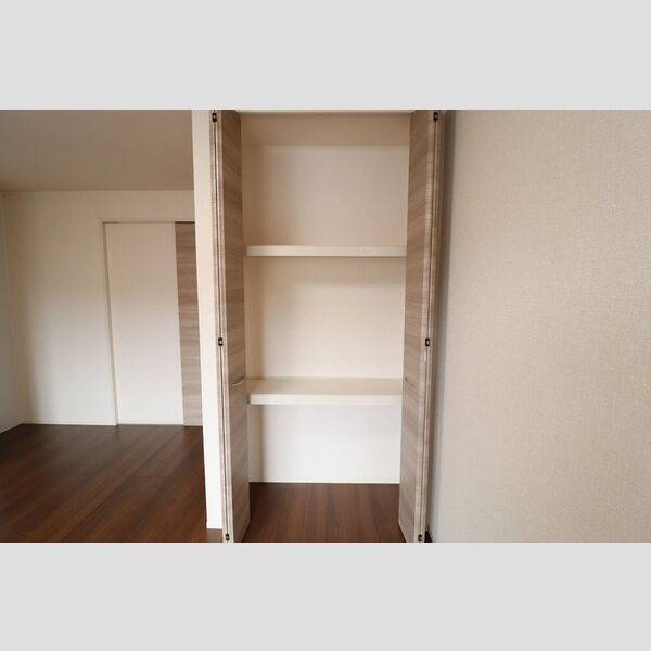 ハピネスⅢ 物入