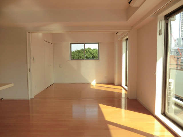 アイビーテラス602号室 リビング