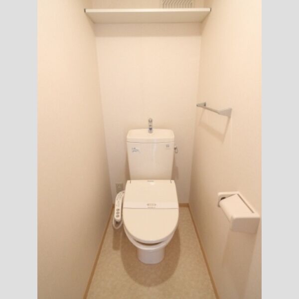 アルファタウン天王台E301号室 温水洗浄便座