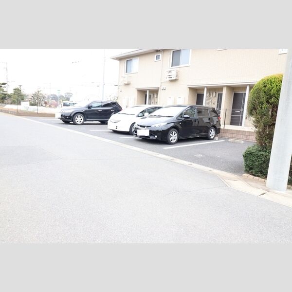 ノールメゾン　Ⅳ 駐車場