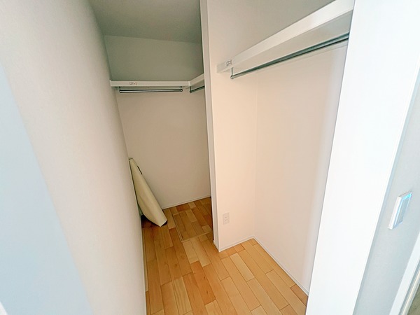 バレミックス辻堂102号室 収納