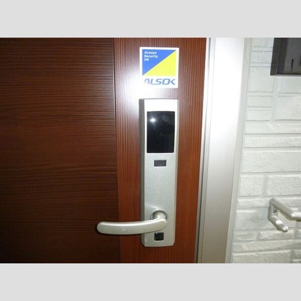 フェリーチェ　B201号室 玄関錠はICカードキー