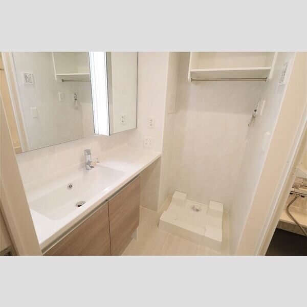 D-KISARIA　EⅠ301号室 洗面台