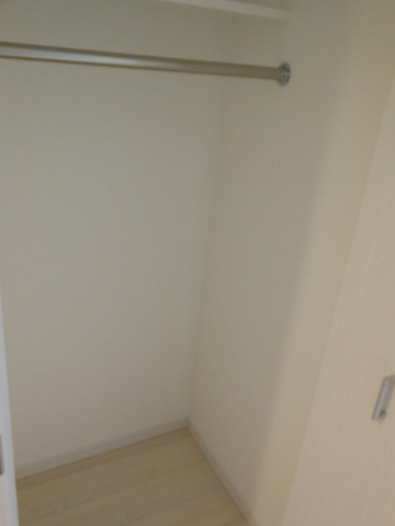 グランド・ガーラ桜木町駅前 クローゼット