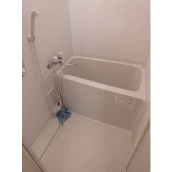 マカロン相模原0201号室 お風呂