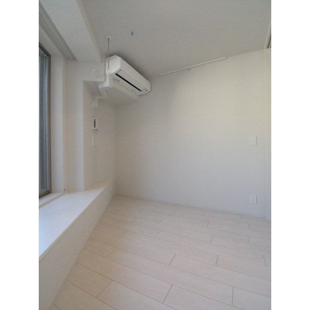 ラクレイス横濱関内0801号室 内観