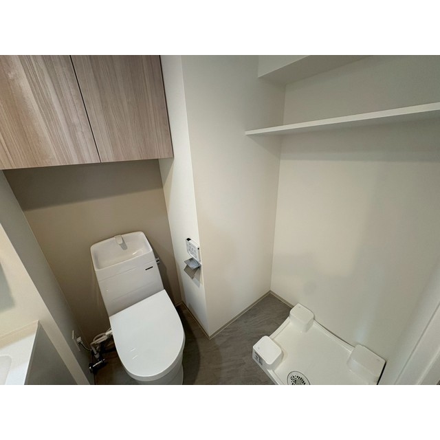 プレール・ドゥーク横濱子安204号室 内観