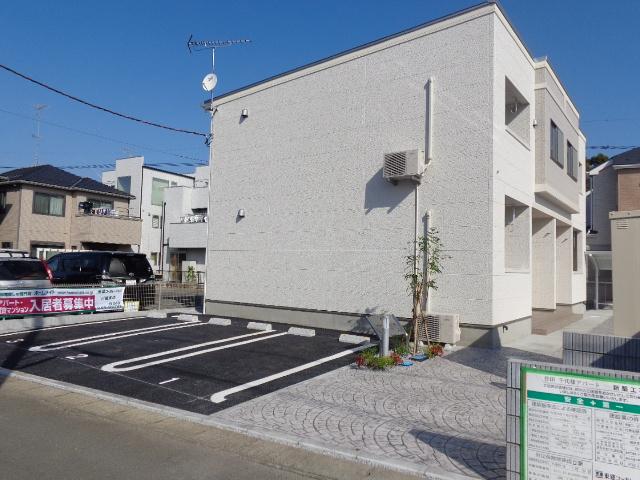 リヴェール上ノ原 外観写真（昼）