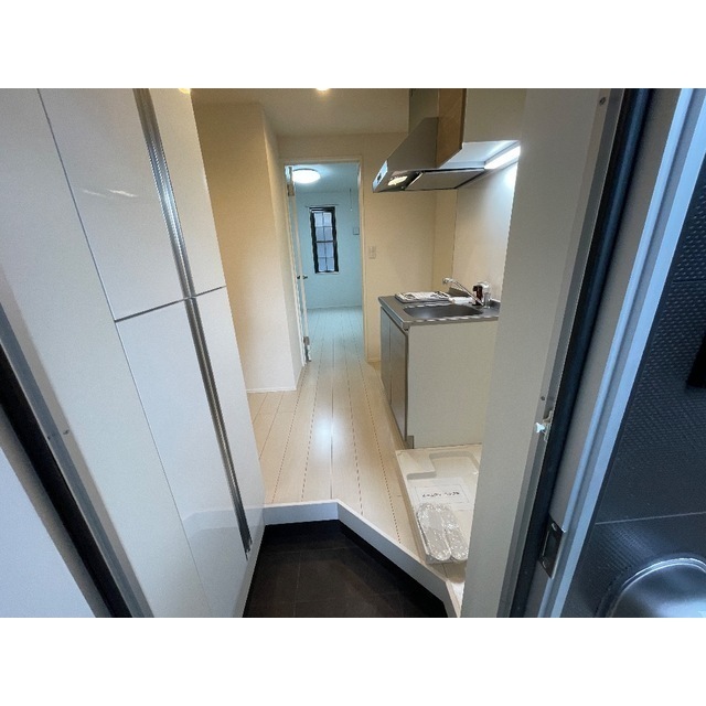 国松ビル101号室 玄関