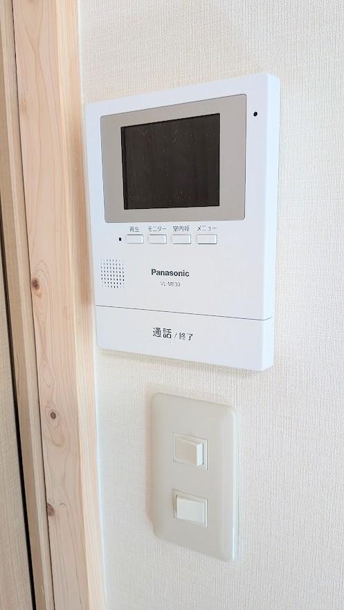 鷺宮テラス101号室 テレビドアフォン