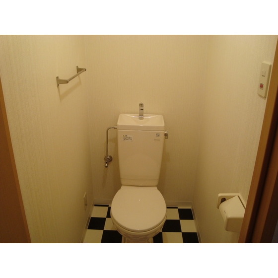 ハイエストピーク403号室 内観