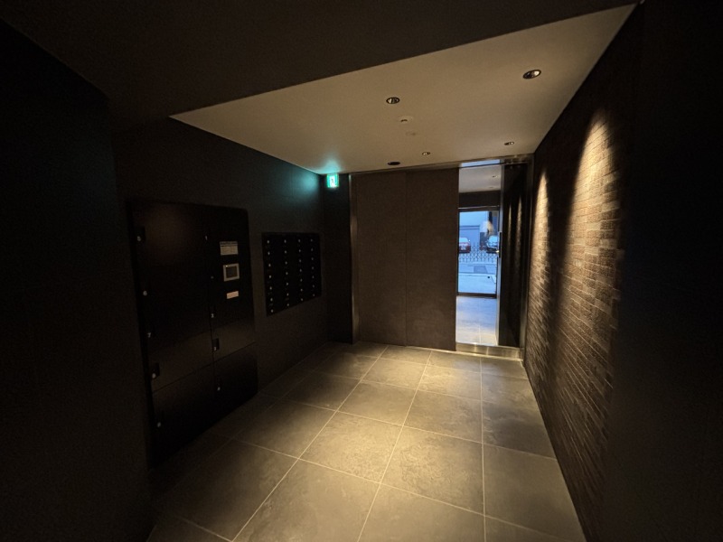 ジェノヴィア南千住Ⅷ2階 エントランス