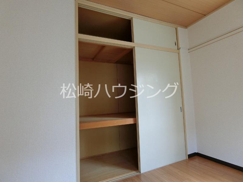 メゾン・ド・ファミール 収納